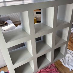 Mahogany display stand
