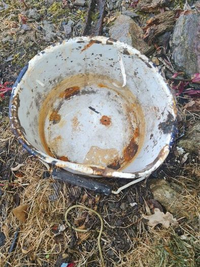 Enamel buckets