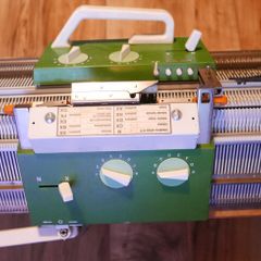 Knitting Machine Passap / Pfaff Duomatic 80 Knitting Machine