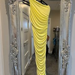 dress one shoulder