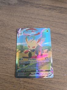 Pokemon Leafeon VMAX