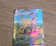 Pokemon Leafeon VMAX