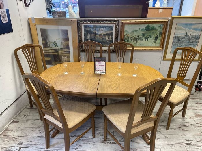 Dining Table & 6 chairs