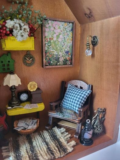Miniature room diorama!
