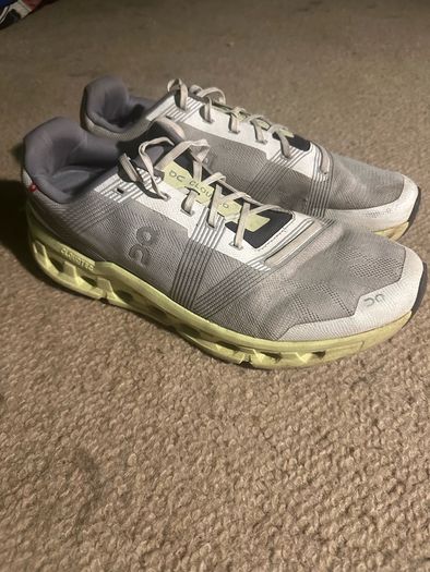 On clouds size 11.5