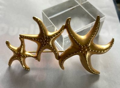 Brooch