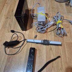 black nintendo wii console - RVL101