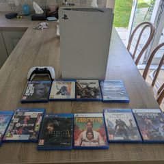 PS5 Disc Edition Bundle with 10 Games, Controller. In Excellent Condition