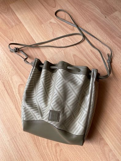 Gyvenchy genuine bag