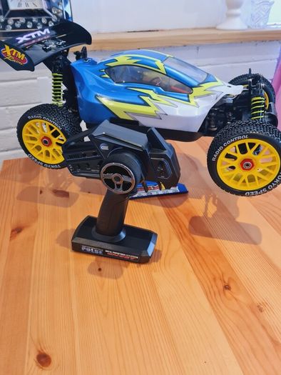 Xtm burshless buggy 1/8 scale