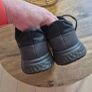 unisex black nike trainers Image 2