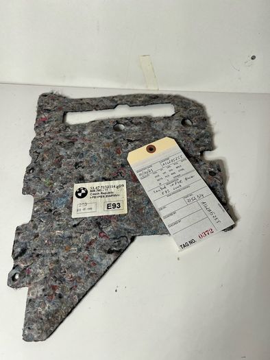 Bmw 3 Series E93 Right Luggage Compartment Sound Insulation Trim Cover 7152514 A1l2b525s