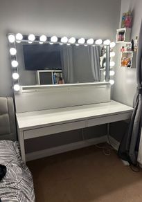 Ikea Micke desk & vanity mirror