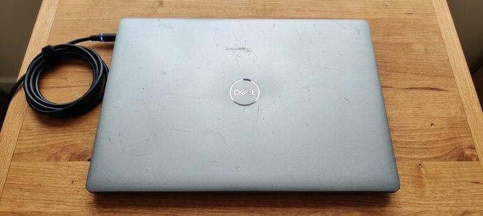 Dell Latitude 5320