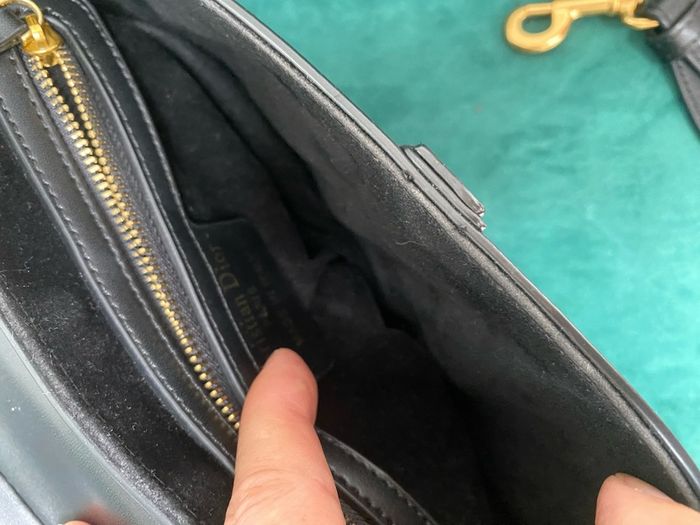 black handbag