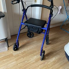 Walking aid rollator