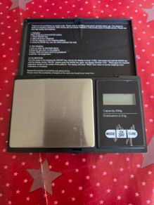 Portable 200g x 0.1g Mini Digital Scale