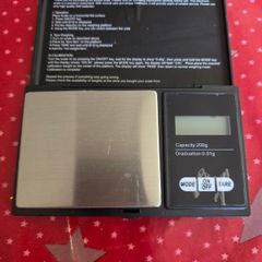Portable 200g x 0.1g Mini Digital Scale