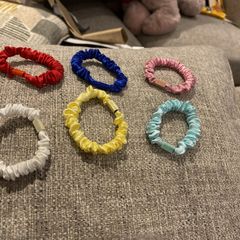 scrunchies satin