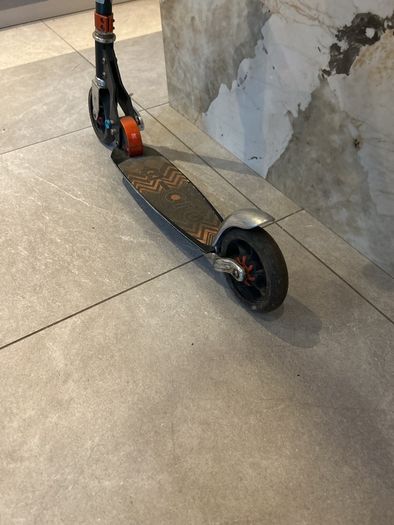 Micro Scooter