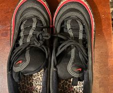 nike trainers