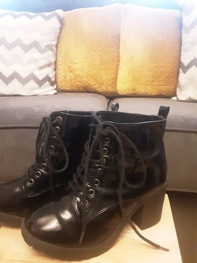 Boots/River Island .. Size: 5 UK Colour: Black Patent Leather .. Price Drop