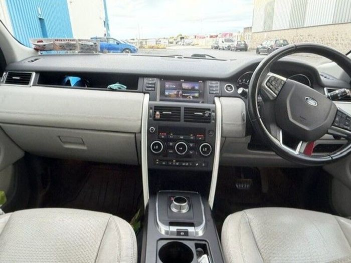 Land Rover Discovery Sport 2016