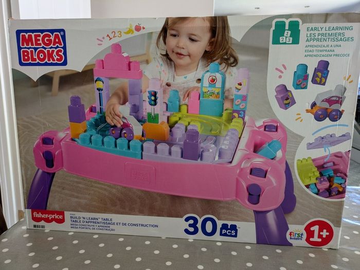 Brand New Fisher-Price Mega Bloks 30 piece