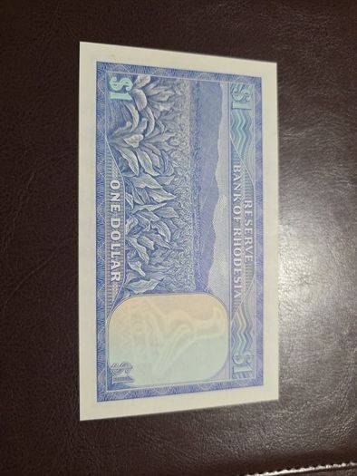 Rhodesia P38 UNC 1 Dollar Note.