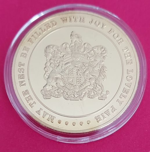 William and Kate Royal Wedding Commemorative Coin 2