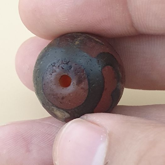 Vintage Carnelian Agate Treasure Vase Pattern Bead Amulet