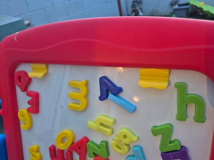 chalk board and magnetic board