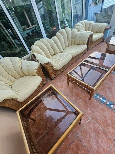 9 piece Conservatory/Sunroom Furniture set