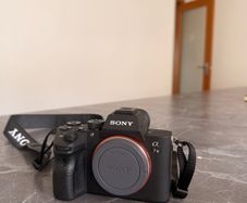 Sony A7III Body only