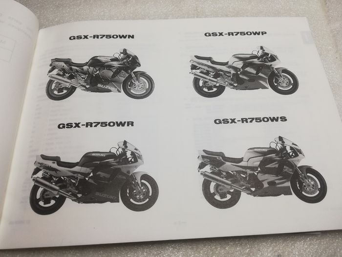 Gsxr 750 Wn Wp Wr Ws Parts Manual