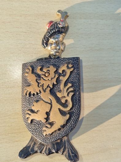 Vintage Cast Iron Scottish Guard & Shield Bottle Opener Stand Reg No.891381