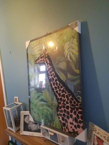 large framed canvas giraffe pictue