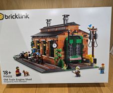 Lego 910033 Old Train Engine Shed