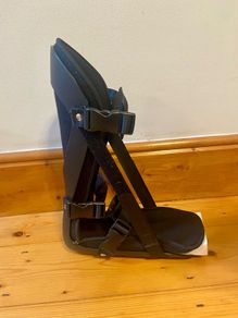 Pro 11 Wellbeing foot brace for plantar fasciitis size M