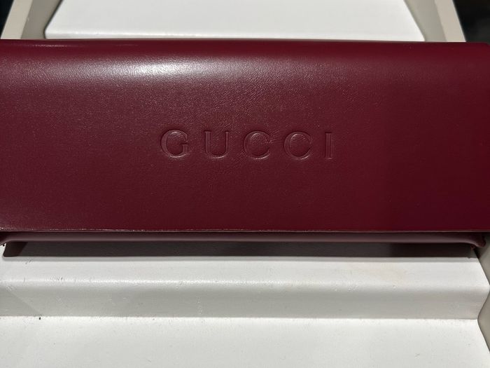 Gucci genuine sunglasses leather case