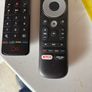 2 remote controls Image 2
