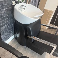 Hairdressing/barber wash basin