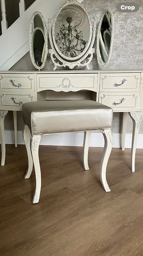 Dressing table