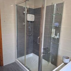 Rectangular Shower Enclosure