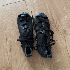 irish dancing shoes kids size 9,5