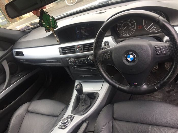 BMW 3-Series 2010