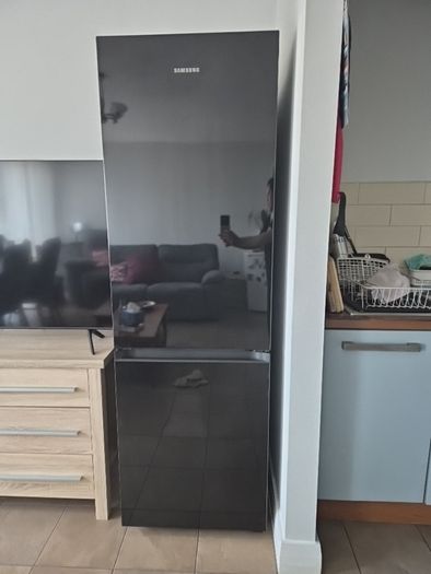 Samsung 4 Series , Fridge and Freezer, No Frost