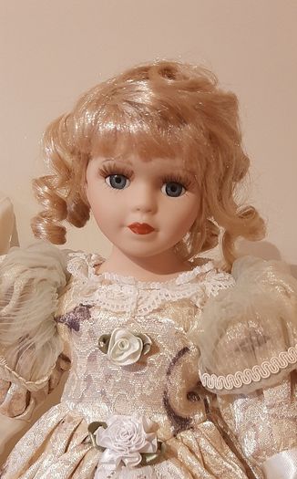Porcelain dolls