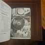 O Links 1. The Gift. A First Continuation Reader By Frank Murphy. First Edition 1976 Paperback In Good Condition.  See Photos For Condition. Image 10