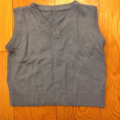 Lovely Fine Knit Blue V-Neck Sleeveless Jumper Age 12-18 Months